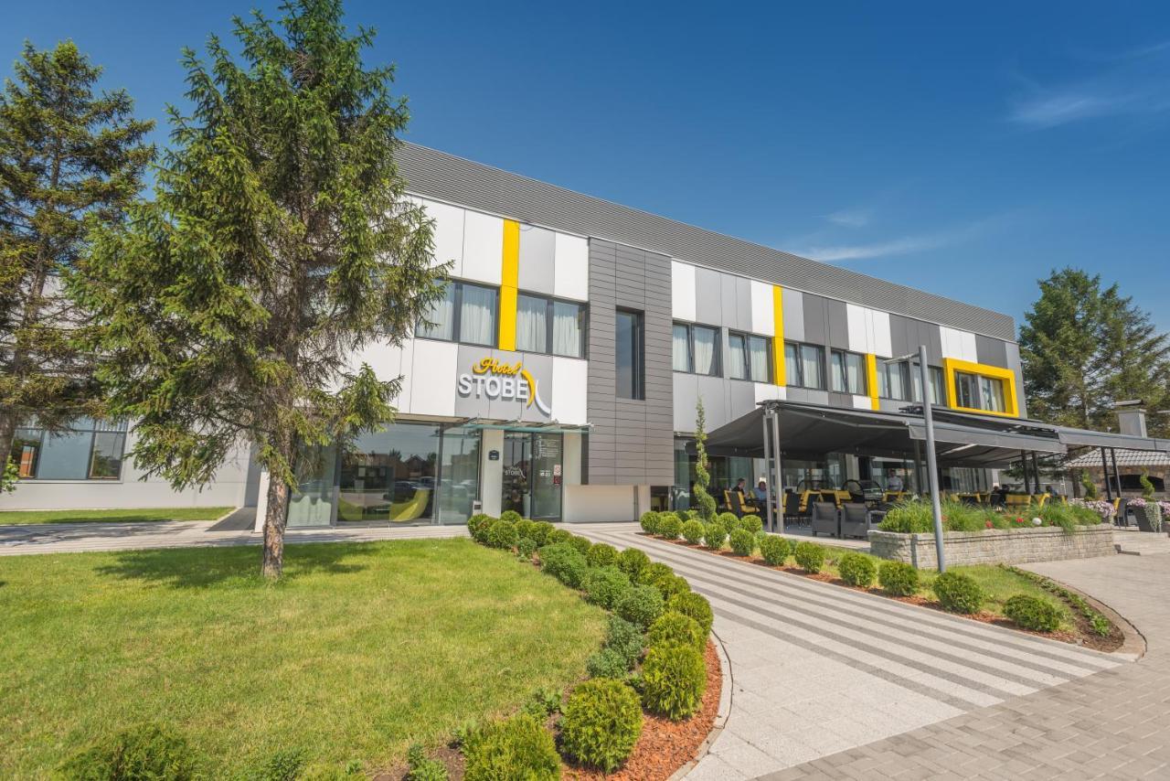 Hotel Stobex Loznica Exteriör bild